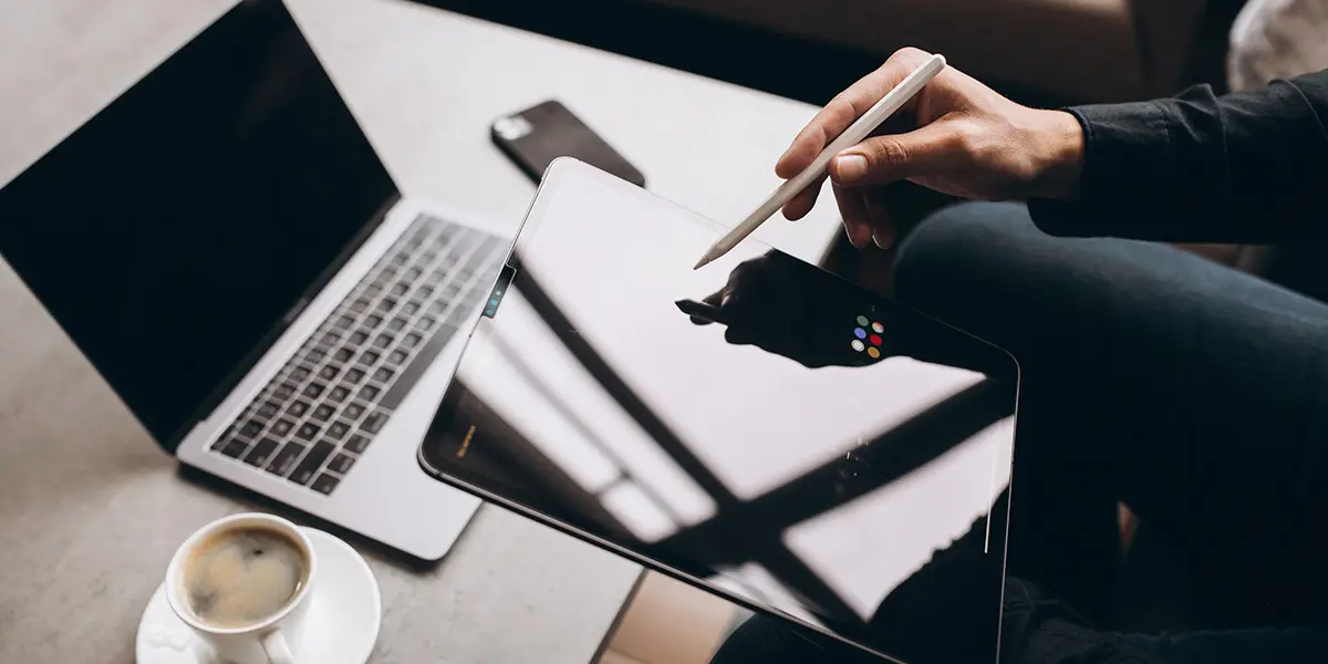 Робота в Польщі без ризиків: на що українцям слід звернути увагу перед пошуком роботи?