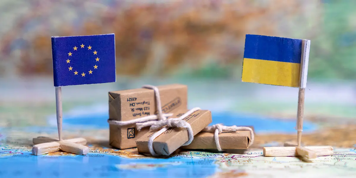 Перетин кордону з подвійним громадянством у 2026 році: як правильно їхати та що показувати на контролі