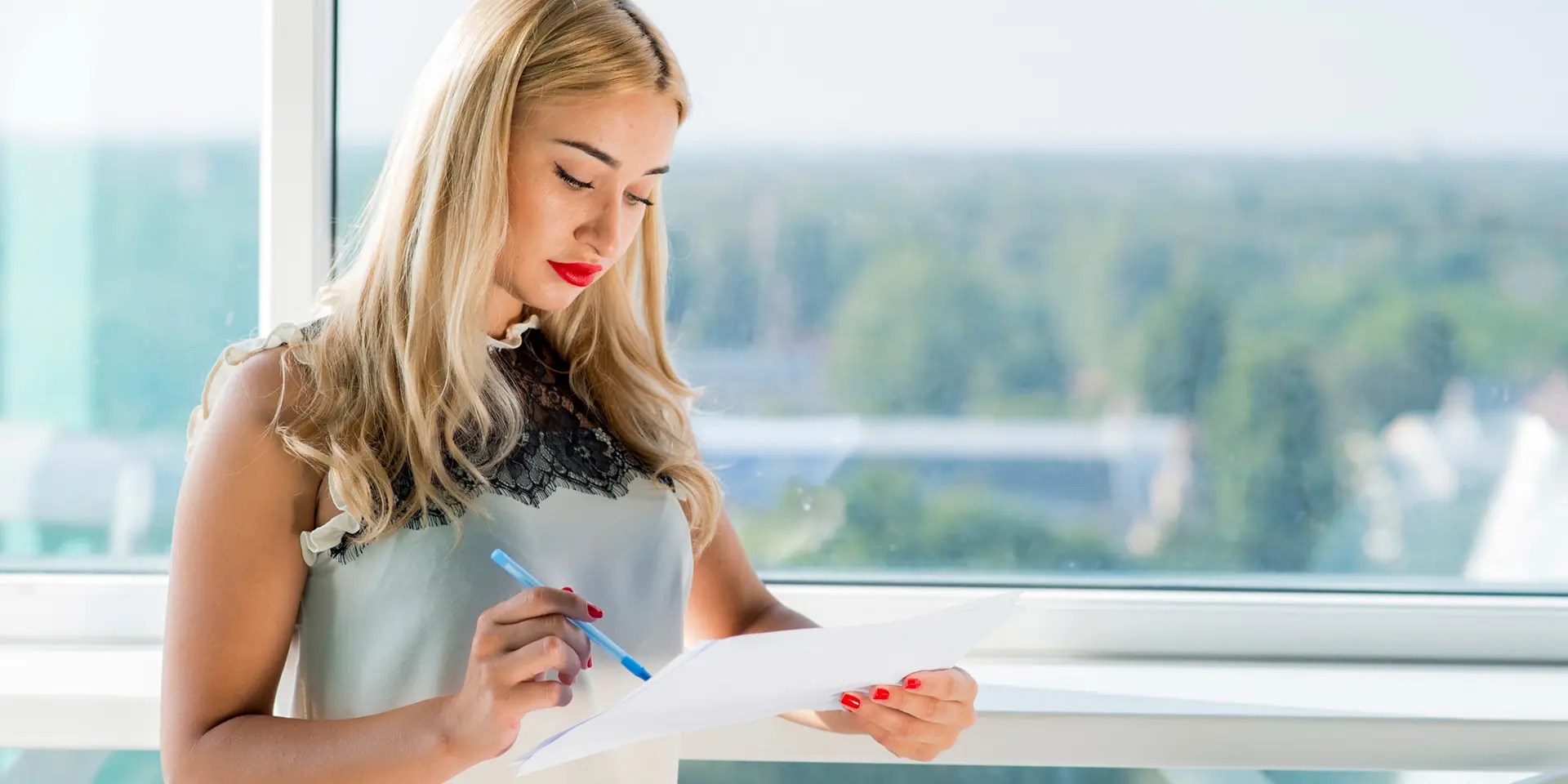 Фінансова допомога в Польщі: які виплати існують і як подати заяву