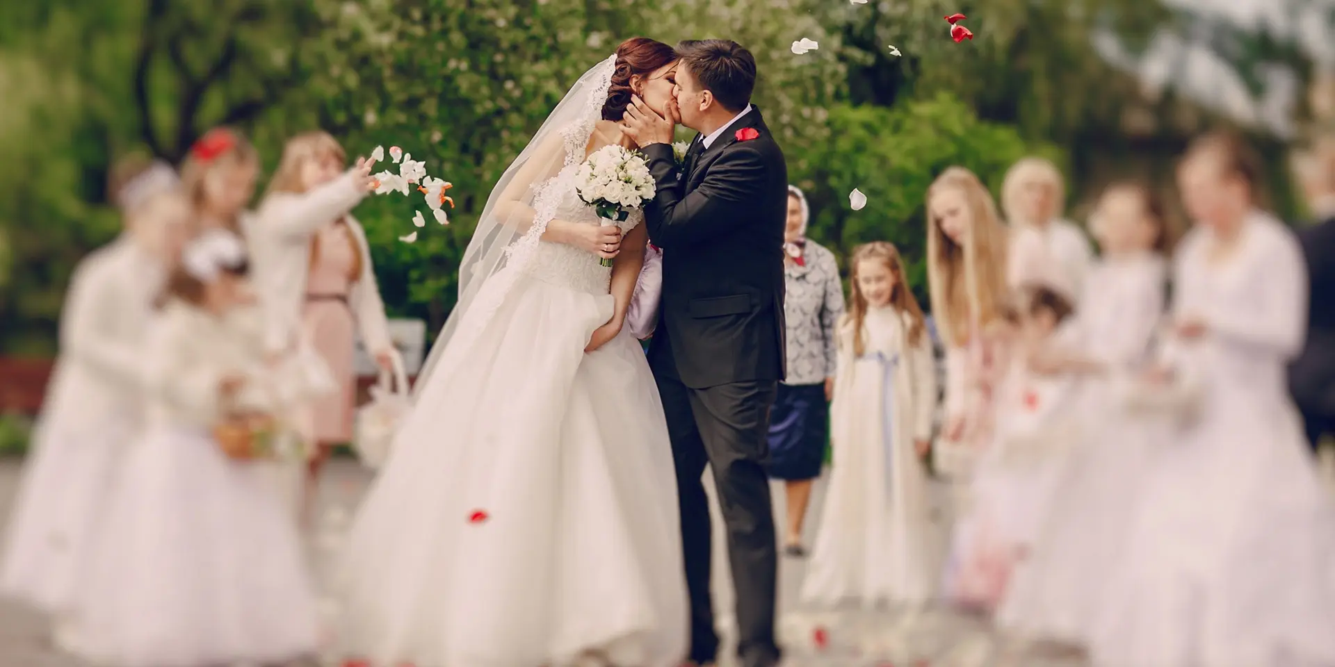 Де найкраще укласти шлюб іноземцям у 2026 році: швидко та легально